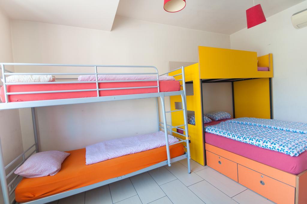 Simbol Rooms With Free Private Parking 卢布尔雅那 客房 照片
