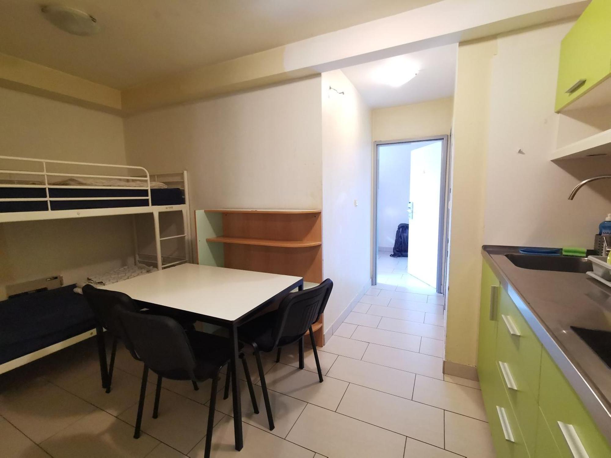 Simbol Rooms With Free Private Parking 卢布尔雅那 客房 照片