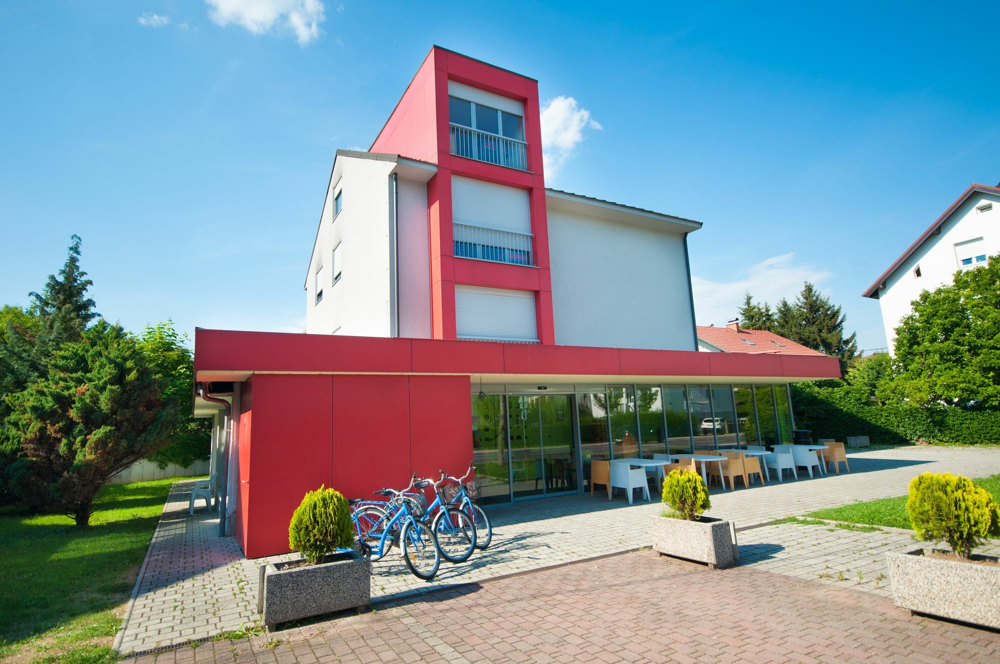 Simbol Rooms With Free Private Parking 卢布尔雅那 外观 照片