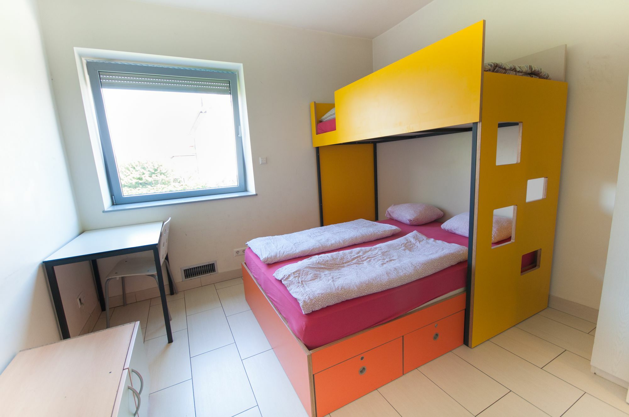 Simbol Rooms With Free Private Parking 卢布尔雅那 外观 照片