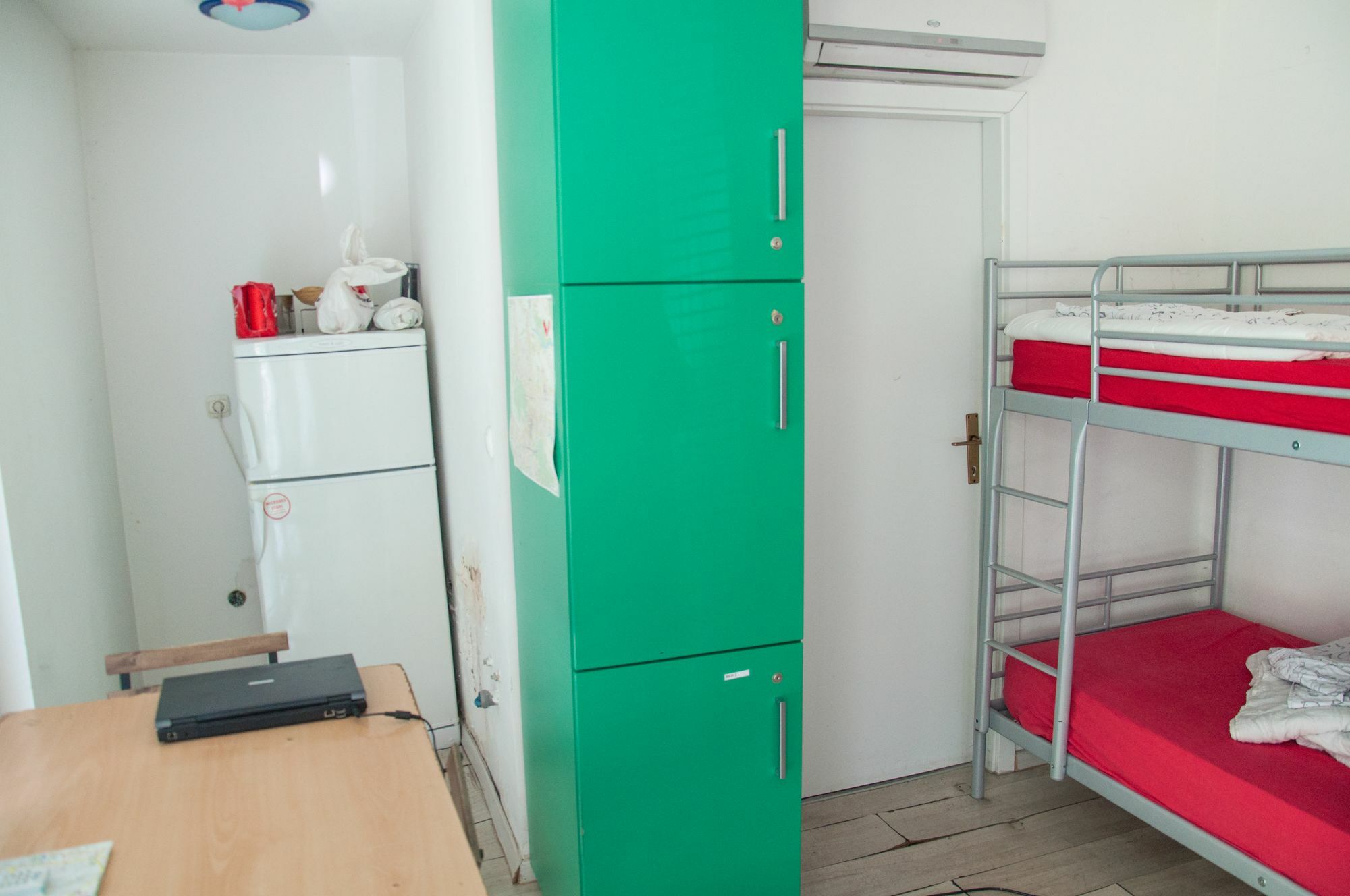Simbol Rooms With Free Private Parking 卢布尔雅那 外观 照片